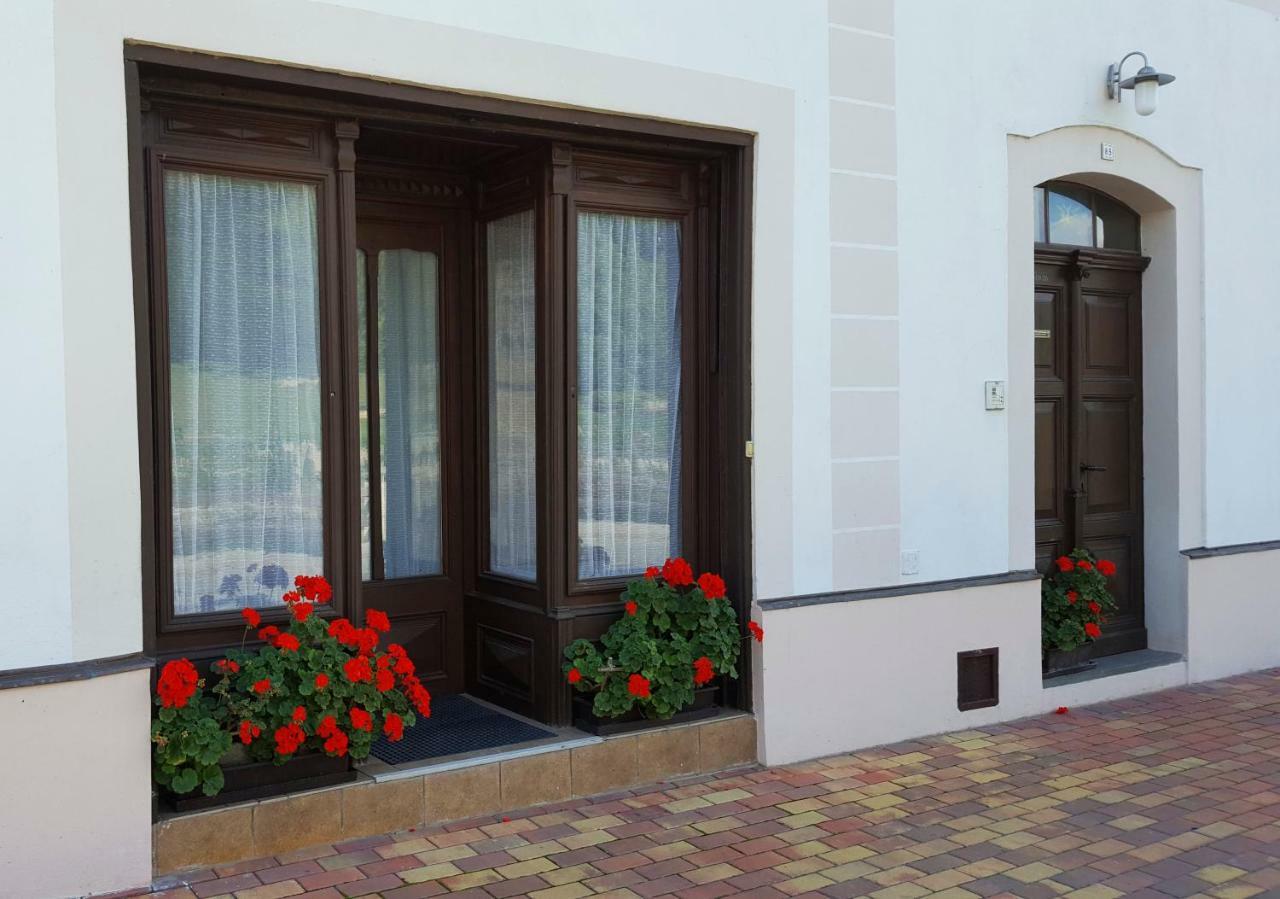 Apartman Nove Hrady Zewnętrze zdjęcie